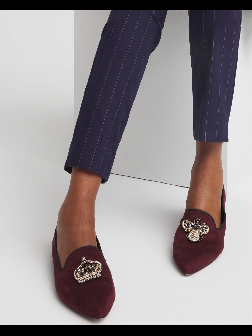 NWT Chico's Grace Queen Bee Flats